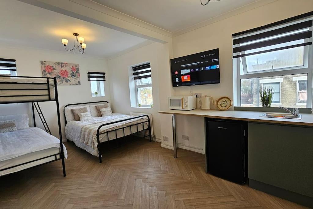 Newly Renovated Studios & Ensuite Rooms! - Camberwell London Ngoại thất bức ảnh